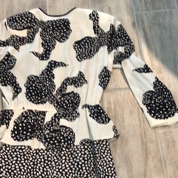 Louis Feraud vintage silk bow dress, cream/black, size 10 - Picture 8 of 13